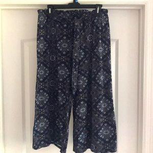 L. A. Gypsy culottes. NWOT